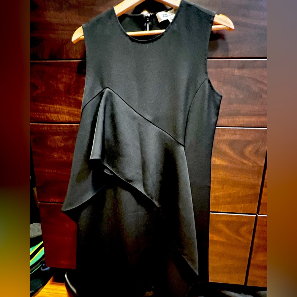 Diane von Furstenberg Black cocktail dress